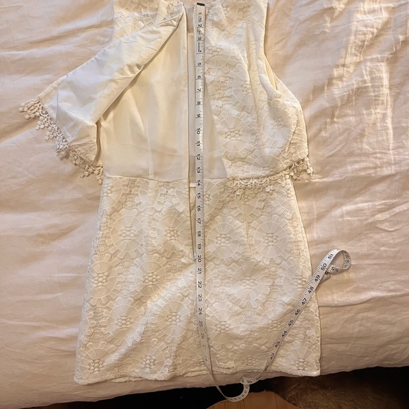 Lace Mini Dress - Cream - Picture 6 of 16